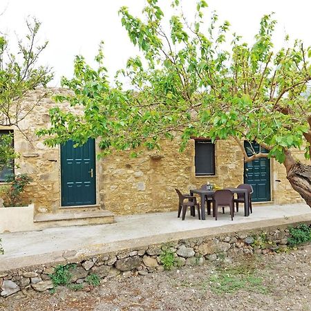 Petrakis Cretan Homes Kissamos Bagian luar foto