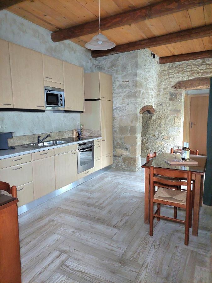 Petrakis Cretan Homes Kissamos Bagian luar foto