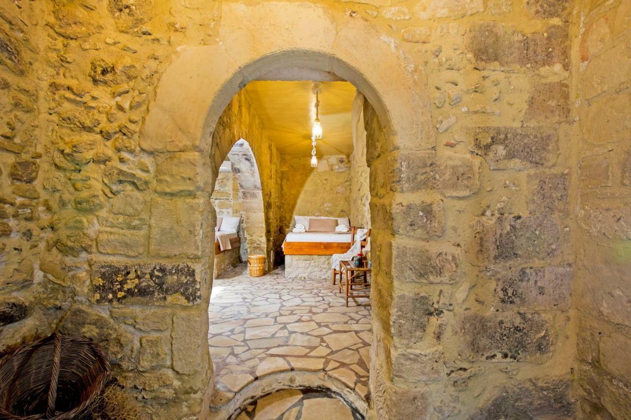 Petrakis Cretan Homes Kissamos Bagian luar foto